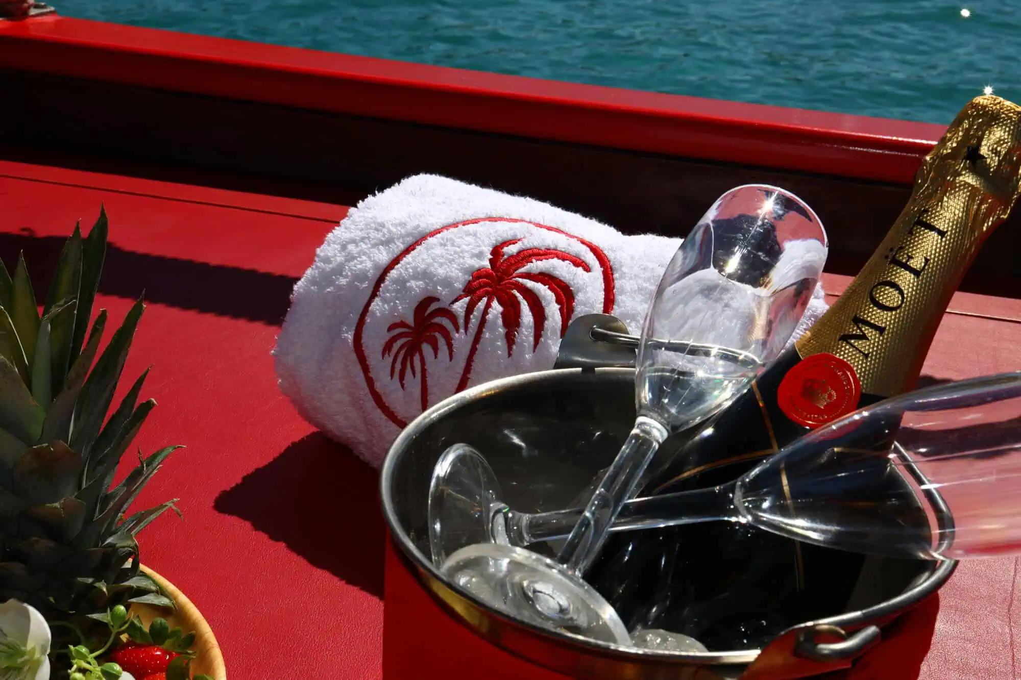 Cava frío listo para el brindis en Salvador Ibiza